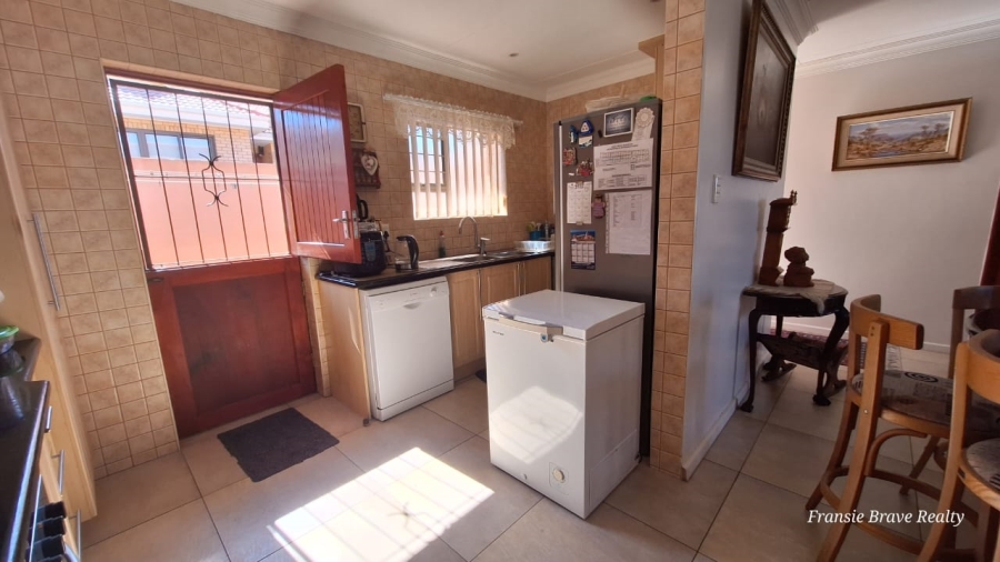 3 Bedroom Property for Sale in Hartenbos Central Western Cape
